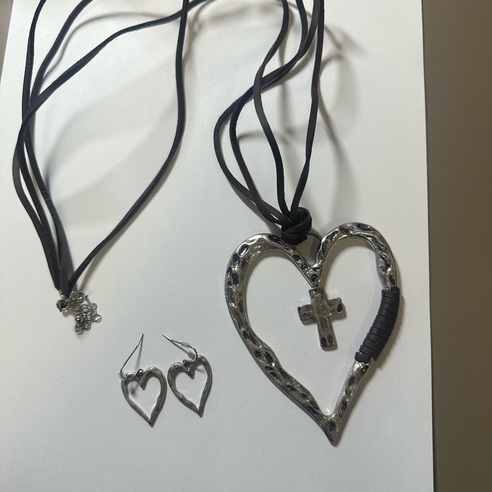 Silver Heart Pendant Necklace and Earrings Set